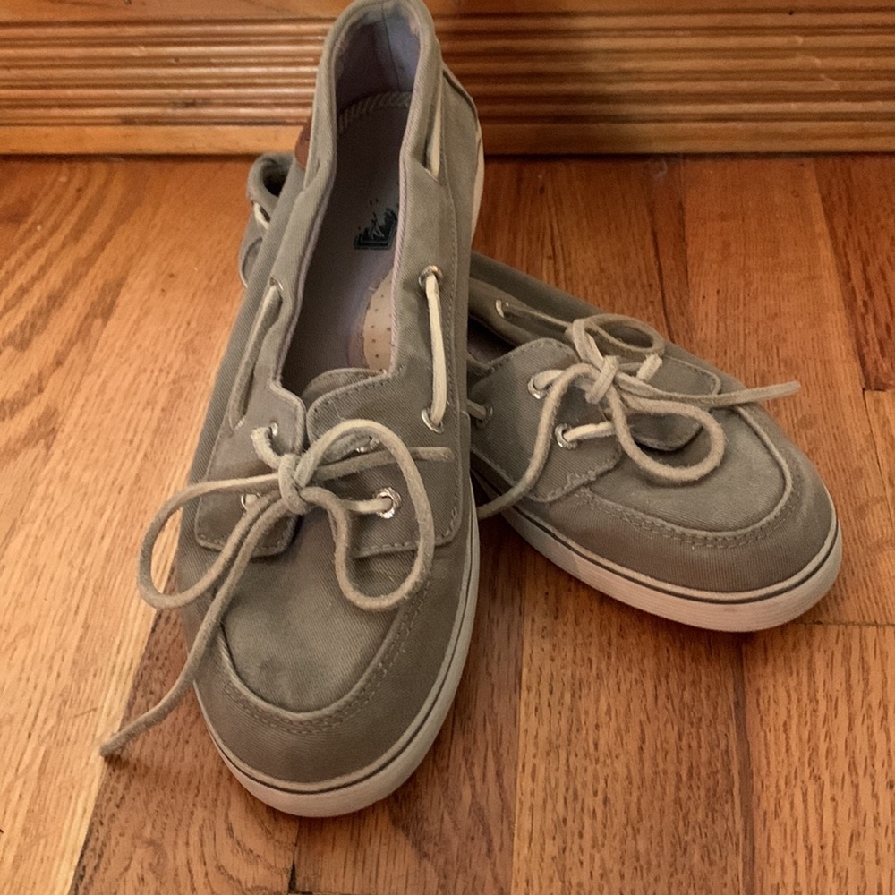 Sperry shoes